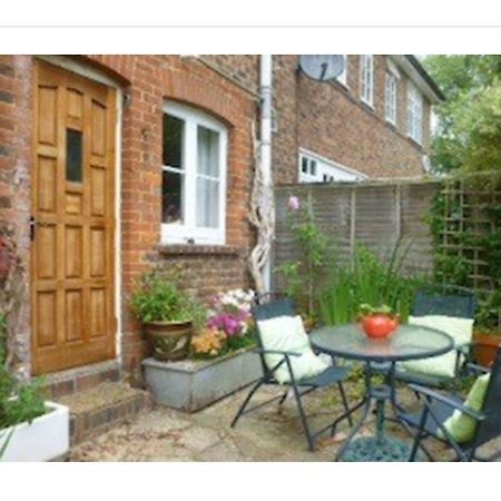 Court Barn Cottage B&B Burwash Exterior foto